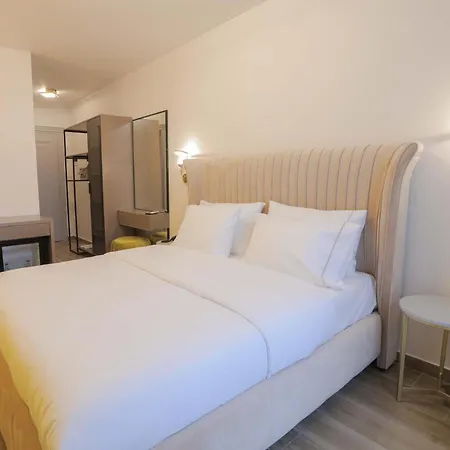 Olia Hotel