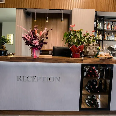 Hotel Olia 4*