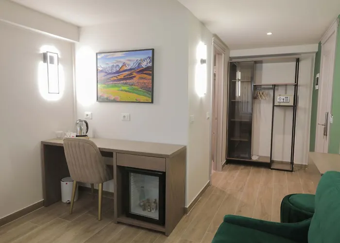 Olia Hotel Tirana