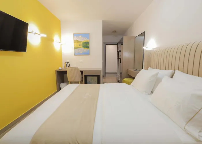 Olia Szálloda Tirana